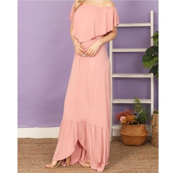 3/$16🎁Elegant Comfort Off Shoulder Maxi Dress sz Medium In Pink - Picture 10 of 13
